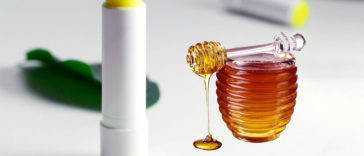 How-to-make-lip-balm-at-home-to-protect-lips