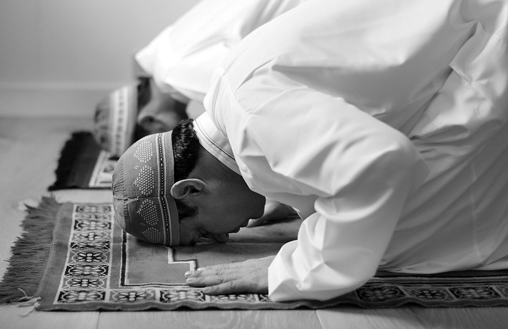 নামাজে মনোযোগ বৃদ্ধির উপায়