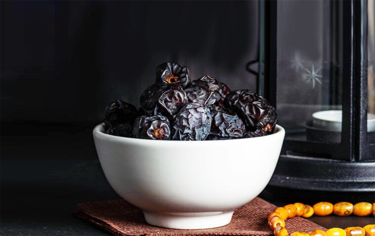 আজওয়া খেজুরের উপকারিতা